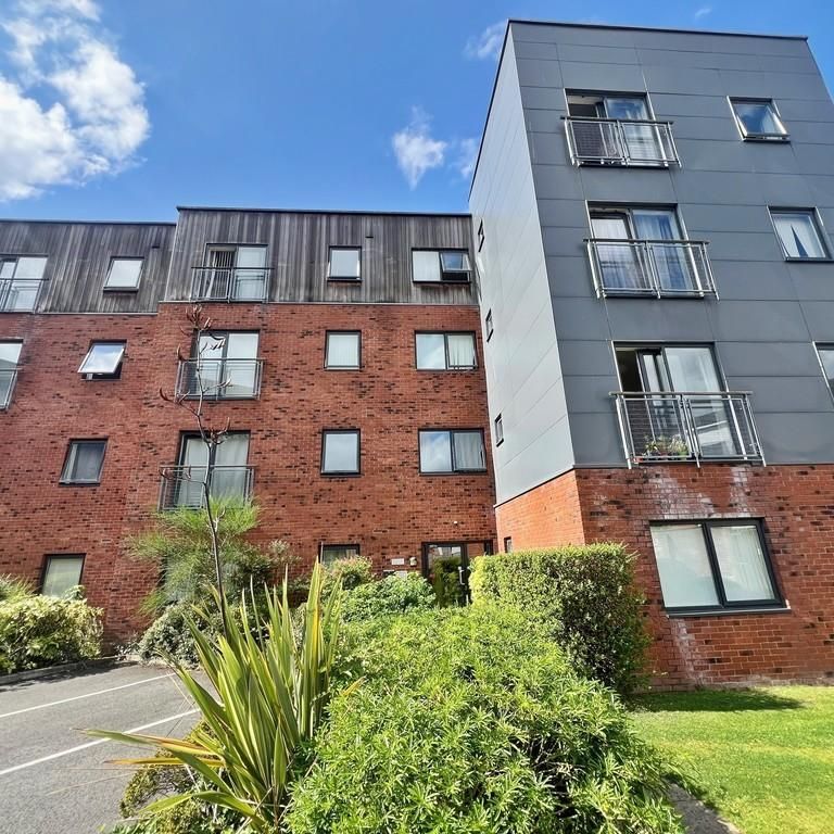 2 bedroom apartment to rent - Photo 2