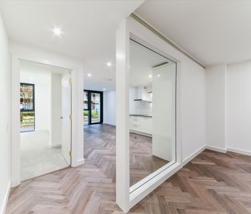 1 bedroom apartment and study to rent in London Dock, Wapping E1W - Photo 2