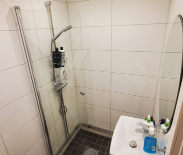 Huvudstagatan, Solna - Photo 2