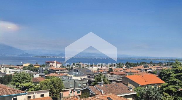 Bilocale via Cavour 43, Desenzano Centro, Desenzano del Garda - Photo 1