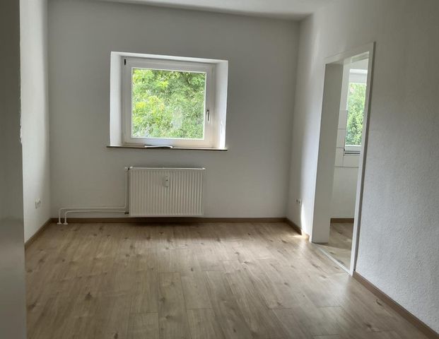 Bezugsfertige 2-Zimmer-Wohnung in GE-Buer - Photo 1