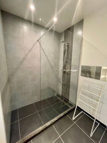 Ruime woning met vier slaapkamers centrum Tielt! - Photo 5