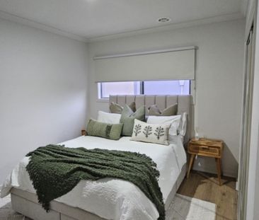 First Class Designer Family Living In The Esplanade! - Photo 6