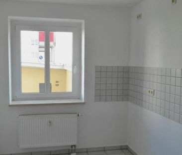 Vermietung 3-Raum-Wohnung Plauen Zentrum - Photo 3