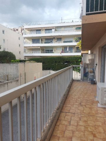 Location appartement 2 pièces 48.84 m² à Nice (06100) - Photo 2