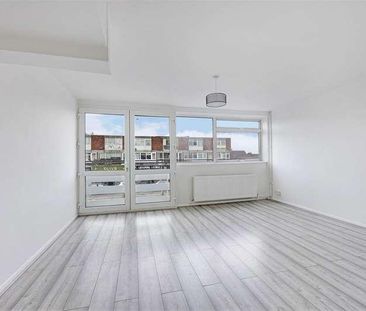 High Street, Epping, CM16 - Photo 3