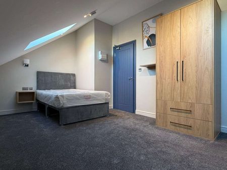 Taverners Road Room 4 - Photo 5