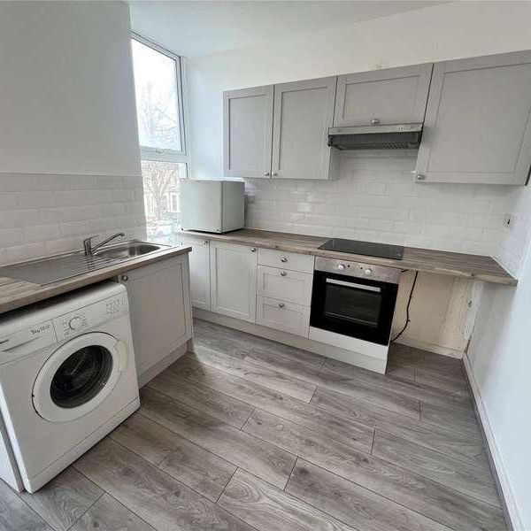 First Floor Flat, Stacey Road, Roath, Cardiff, CF24 - Photo 1