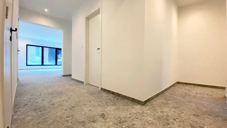 Instapklaar gelijkvloers appartement in het centrum ! - Foto 4