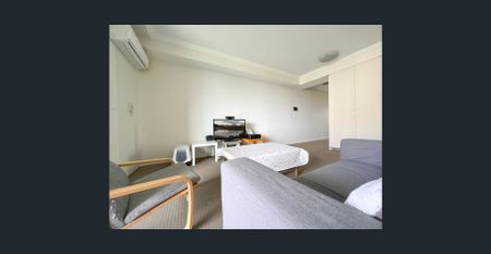 Nice Two Bedroom for Rent in Heart of Rockdale - Photo 3