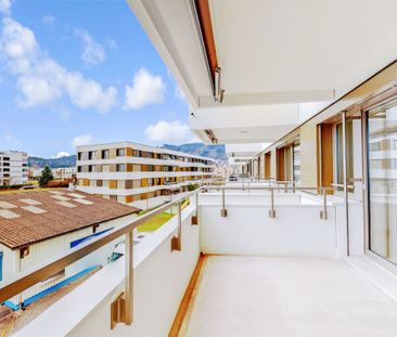 Top moderne Wohnung mit "Inhouse" Kino! - Photo 3