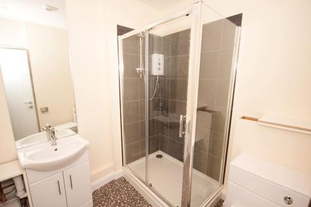 1 bedroom flat to rent - Photo 5