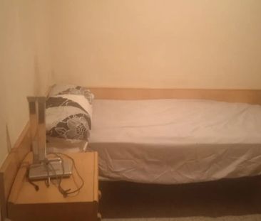 Room in a shared 1-bedroom apartment for rent in El Fort Pienc - Photo 4