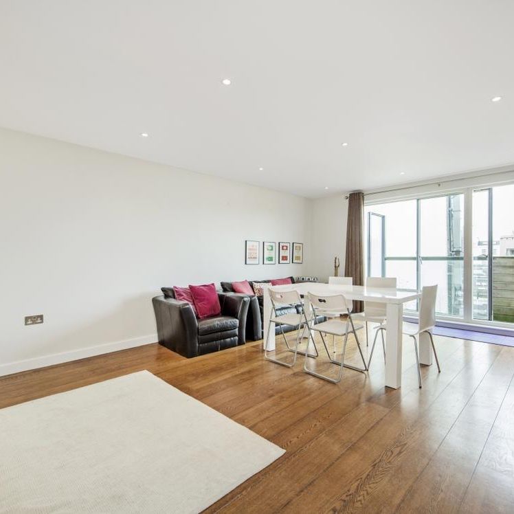 Abbey Road, London NW8 - Photo 1