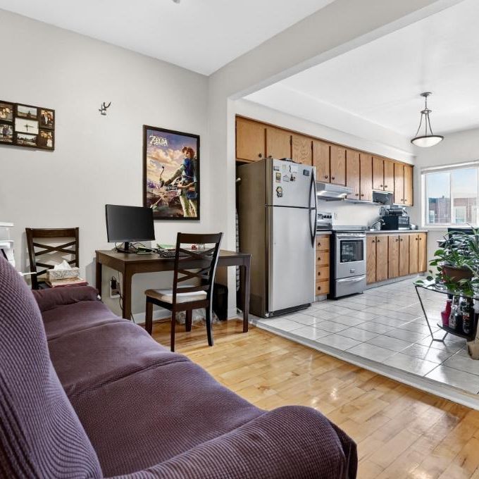 Rosemont Petite-Patrie, beau 4 1/2 à louer près du Parc Maisonneuve, 1300$ avec les électros - Photo 1