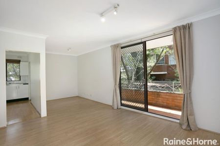 2/82-84 Hunter Street, Hornsby, NSW 2077 - Photo 5