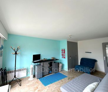 Location Appartement 1 pièce 24m² TOULON 83000 - Photo 2