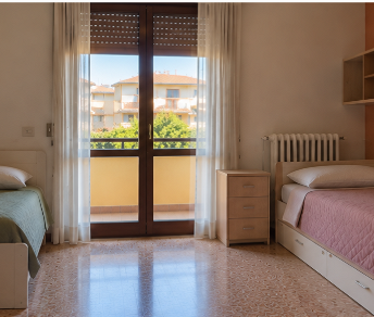 POSTO LETTO IN ZONA BORGO ROMA - Photo 1