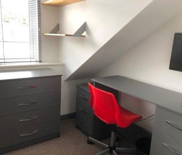 6 bedroom house share to rent - Photo 1