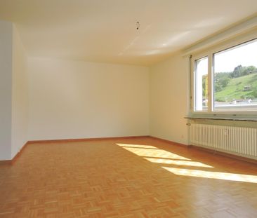 Lichtdurchflutete Attikawohnung - Photo 1