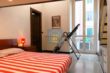 Appartamento via Paolo Boselli 7, Centro Storico, Savona - Foto 3