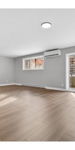 LUXUEUX 4 1/2 À LOUER À MONTRÉAL-NORD - Photo 3