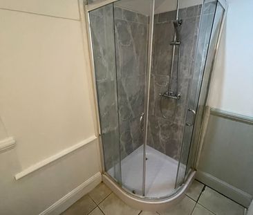 Room in a Shared House, High Road, NW10 - Photo 6