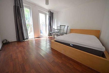 Heath Road, London, SW8 - Photo 2