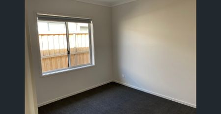 Light-filled, Four Bedroom Home in sought-after Torquay - Photo 4