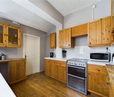 1 bedroom in a house share to rent - Photo 4