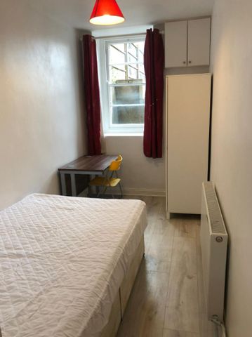 4 bedroom flat to rent - Photo 5