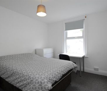 4 bedroom house to rent - Photo 2