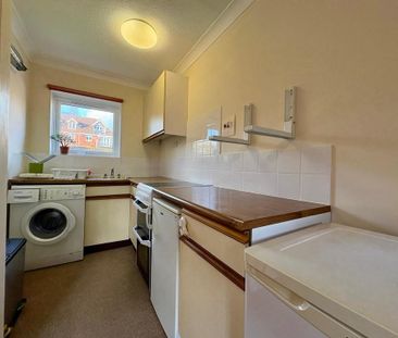 Studio to rent - Photo 3