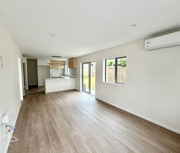 17C Martin Place, Kelston, Auckland - Photo 5