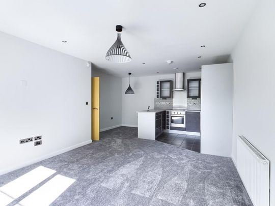 2 bedroom apartment to rent - Photo 1