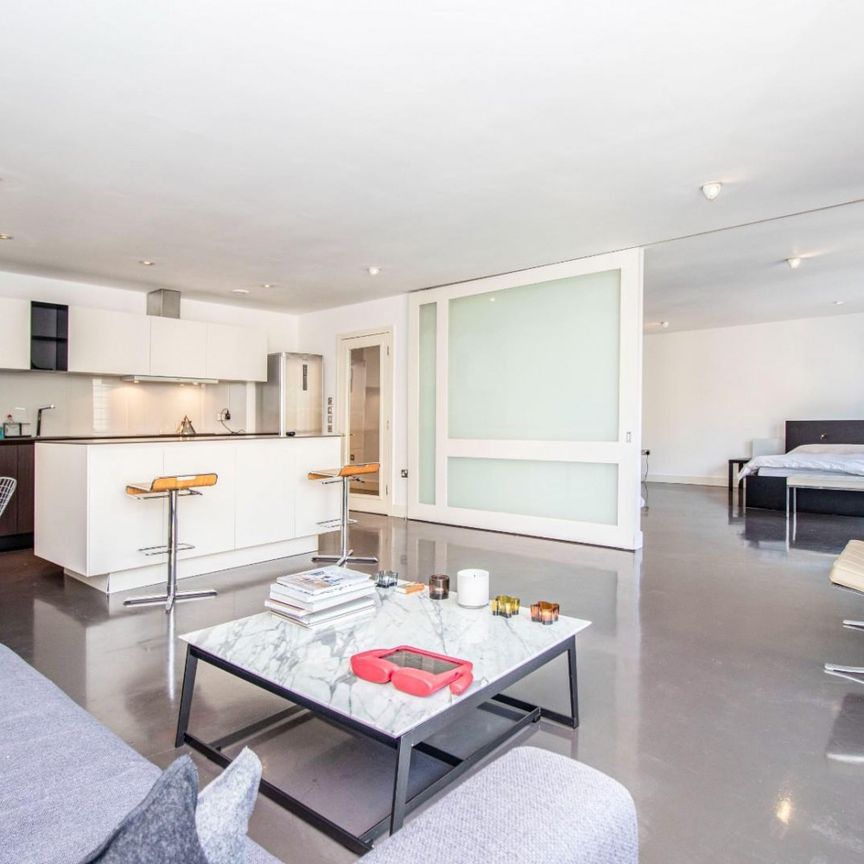 1 bedroom Flat To Let - Photo 1
