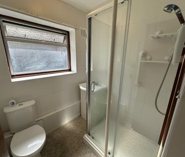 3 bedroom bungalow to rent - Photo 6