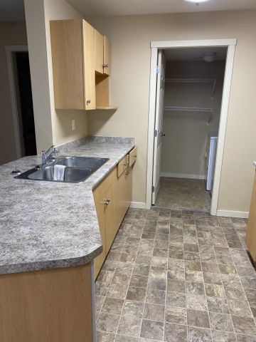 MARSHALL GROVE EAST 2BD/2BA - Photo 5