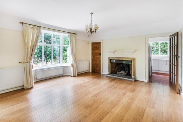 5 bedroom detached house to rent - Photo 1