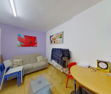 2 bedroom ground floor flat to rent - Photo 1 | Rentumo