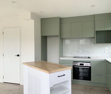 Unit 1, 103 Flanshaw Road, Te Atatu South, Auckland - Photo 3