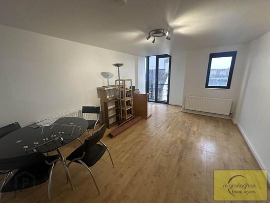 Apartment 8 17 Queens Square, Belfast, BT1 3FF - Photo 1