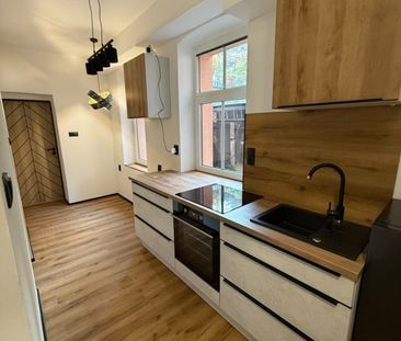 Pronájem bytu 1+1 30 m², Podhorská 997, Jablonec nad Nisou - Fotografie 1