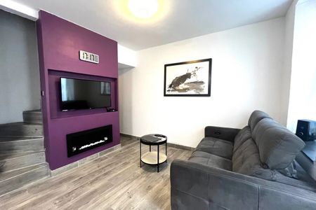 Maison de ville meublée quartier arènes 2 chambres et terrasse - Photo 2