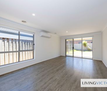 For Rent – 4 Territory Way, Diggers Rest VIC 3427 - Photo 1