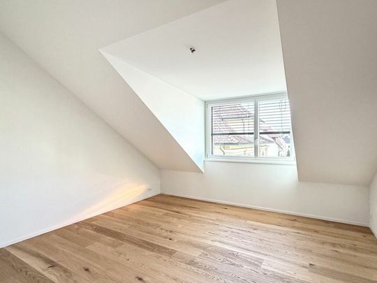 freshly finished penthouse apartment with a feel-good character - Foto 1