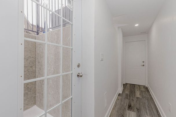 For Lease - 132 Bloomsbury Avenue Unit# Lower, Brampton, Ontario - Photo 1
