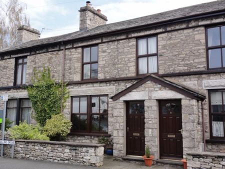 2 bedroom terraced house to rent - Photo 4