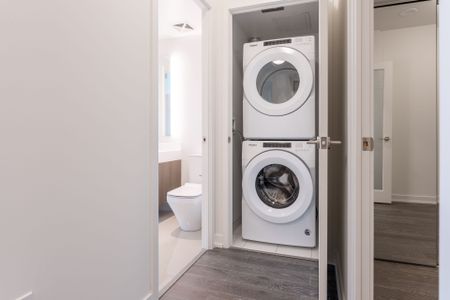 For Lease - 1 Yorkville Avenue Unit# 2307, Toronto, Ontario - Photo 5