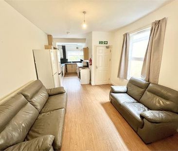 6 bedroom house share to rent - Photo 1